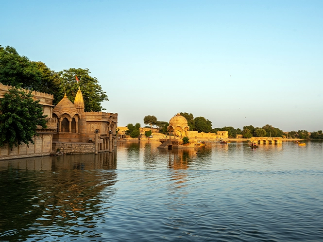 Gadisar Lake